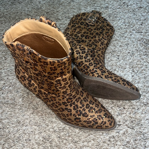 Leopard rhinestone boots - Picture 1 of 1